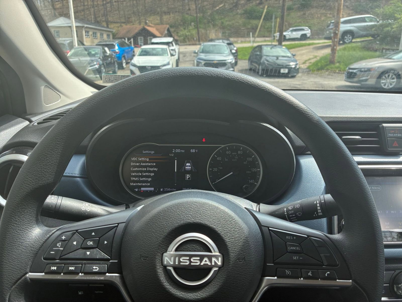 Used 2025 Nissan Versa SV FWD image 27
