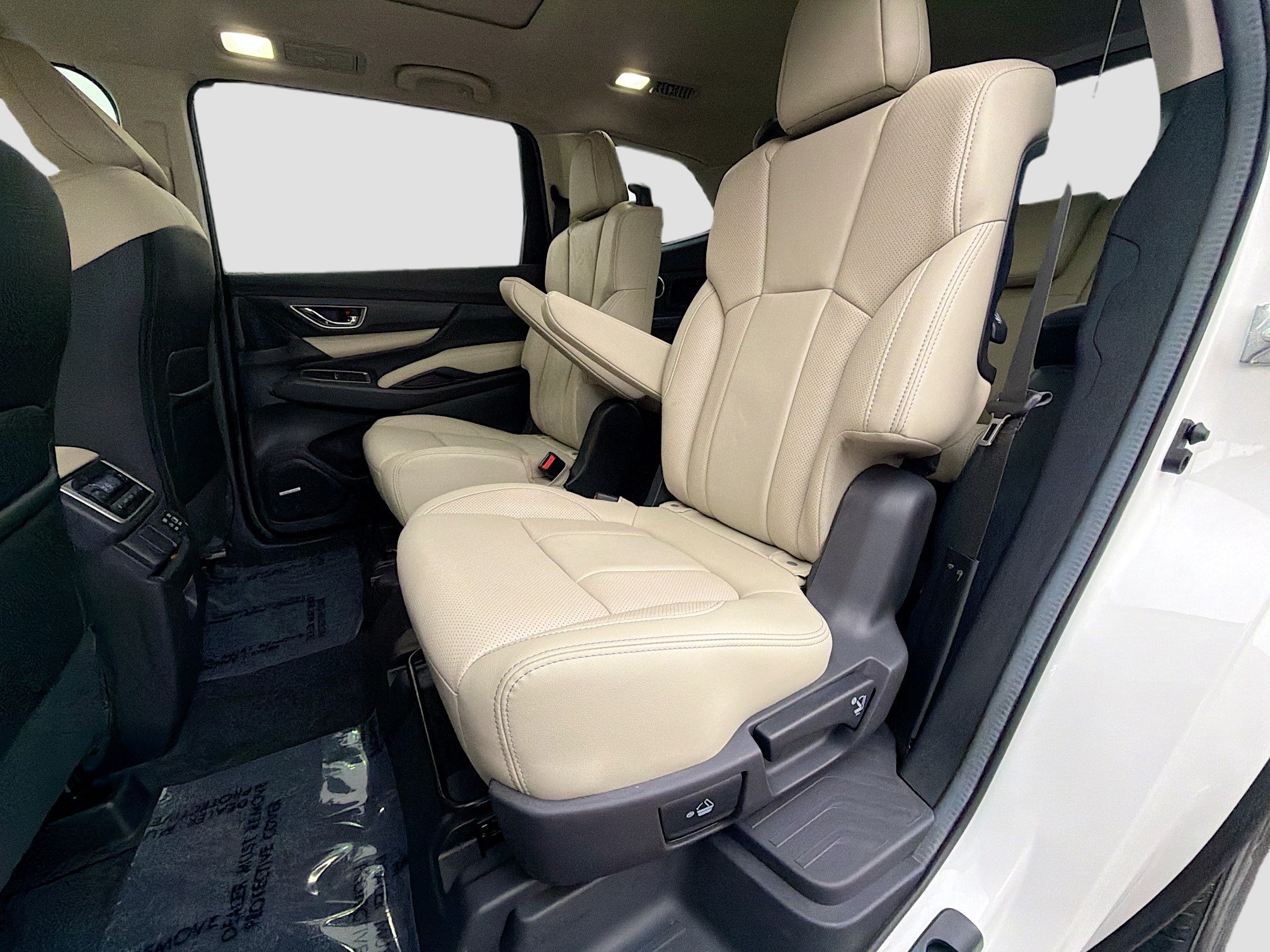 Used 2024 Subaru Ascent Limited w/ Technology Package AWD/4WD image 22