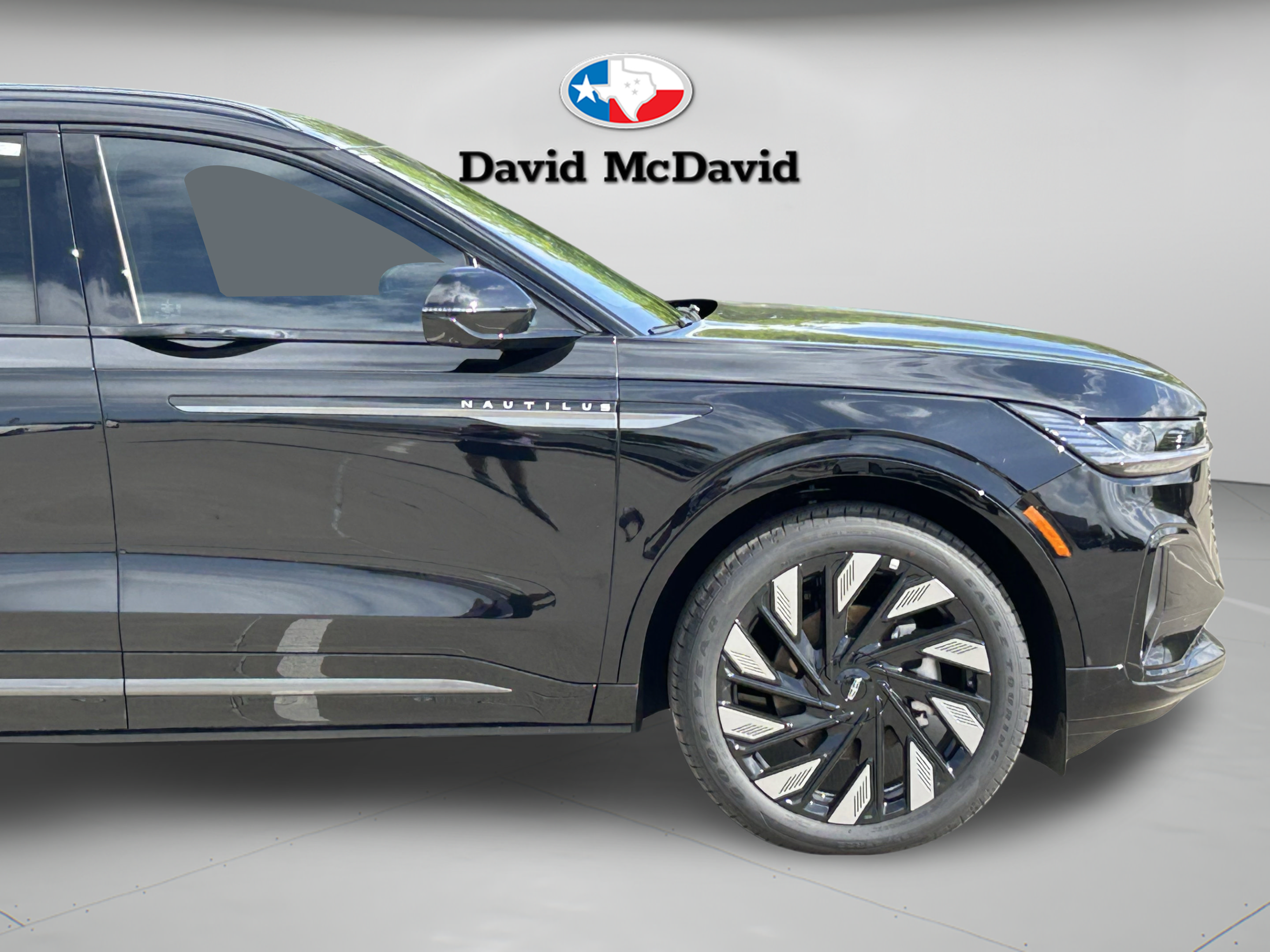 New 2026 Lincoln Nautilus Reserve w/ Jet Appearance Package AWD/4WD image 30