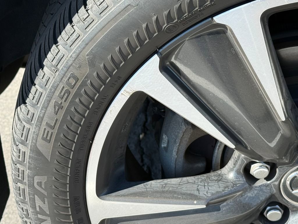 Used 2019 Lexus UX 200 image 28