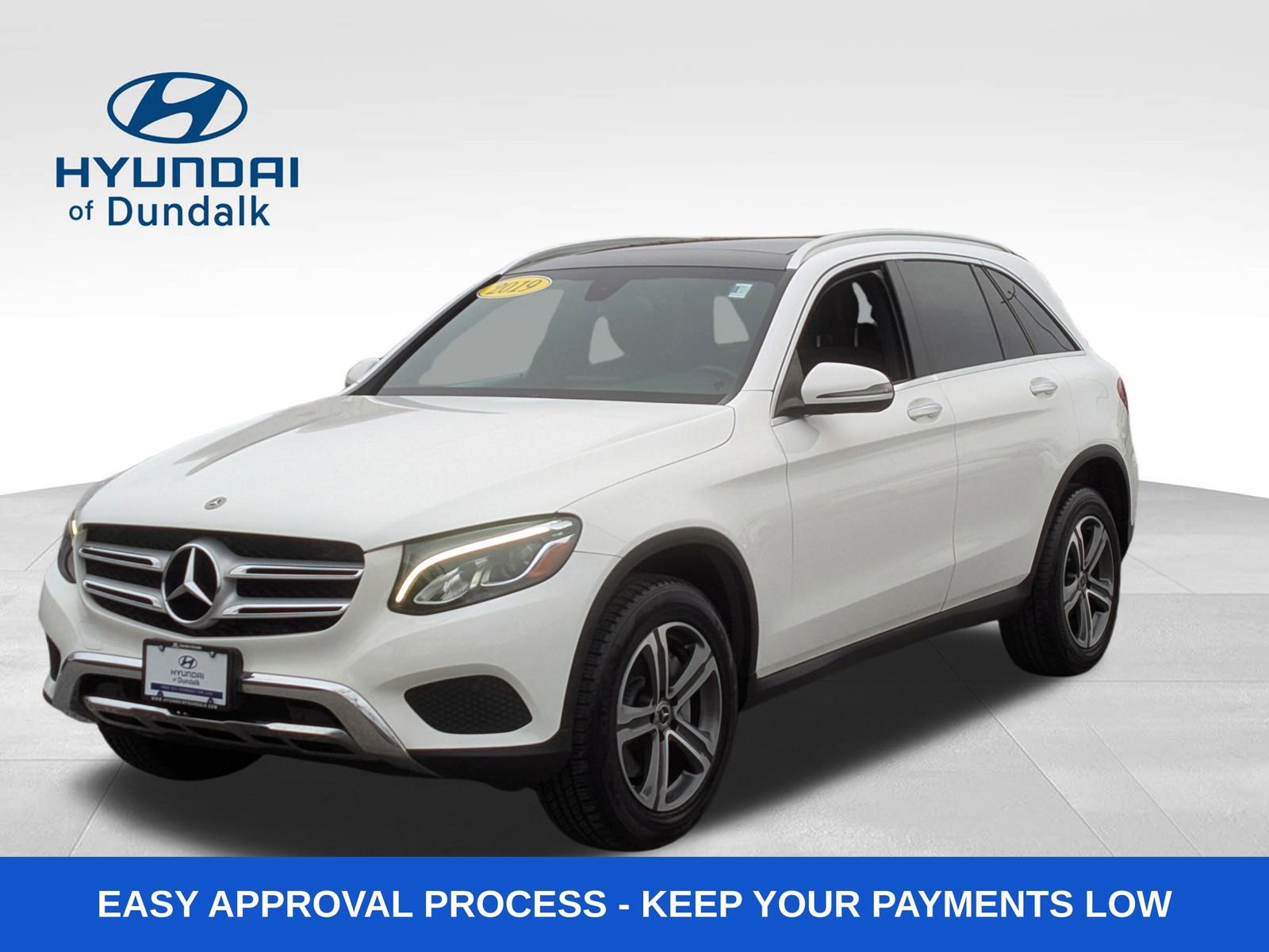 Used 2019 Mercedes-Benz GLC 300 4MATIC w/ Premium Package image 1