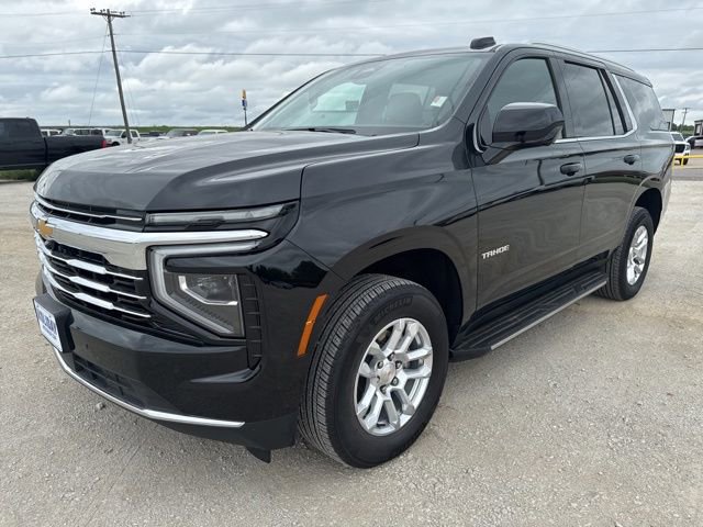 Used 2025 Chevrolet Tahoe LT AWD/4WD image 1