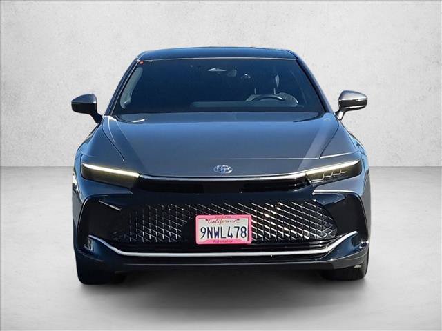 Certified 2025 Toyota Crown AWD/4WD image 2