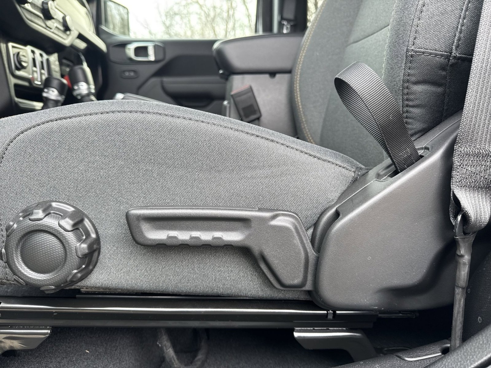 New 2026 Jeep Wrangler Sport AWD/4WD image 14