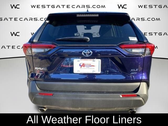 Used 2022 Toyota RAV4 XLE Premium AWD/4WD image 23