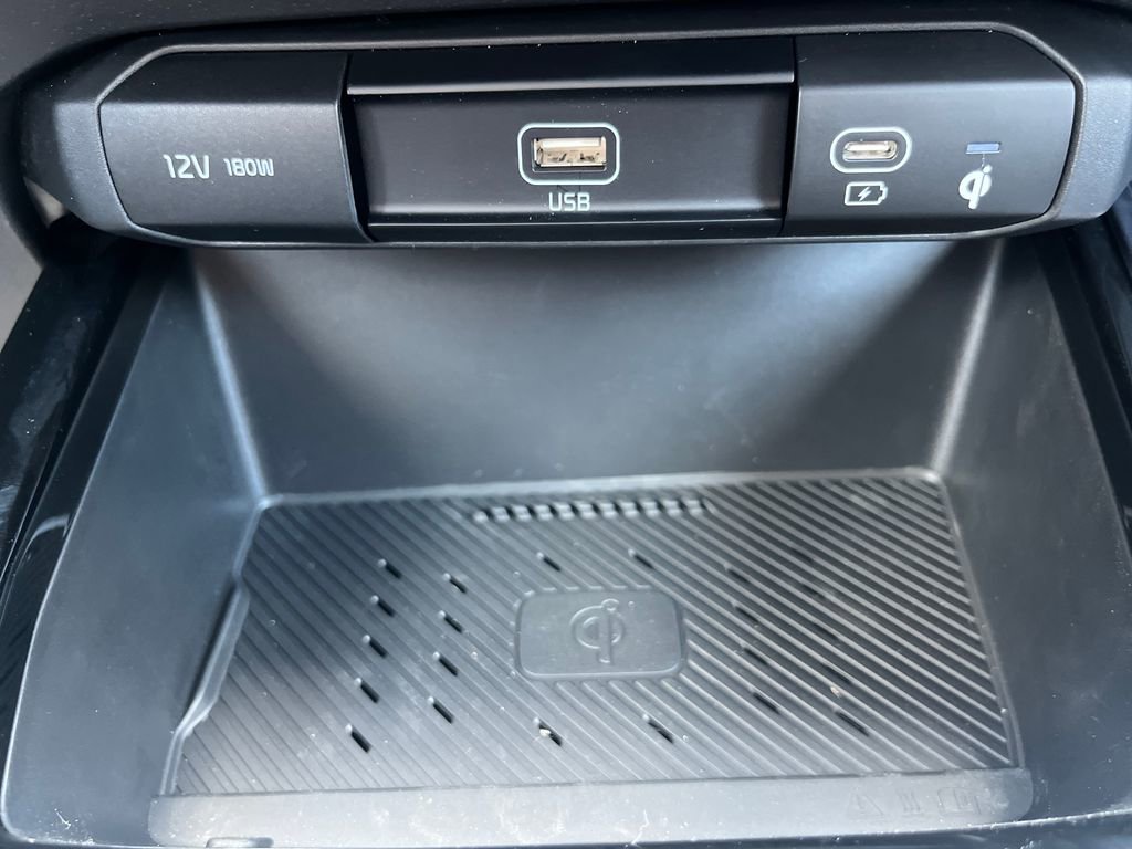 New 2026 Kia Niro EX FWD image 29