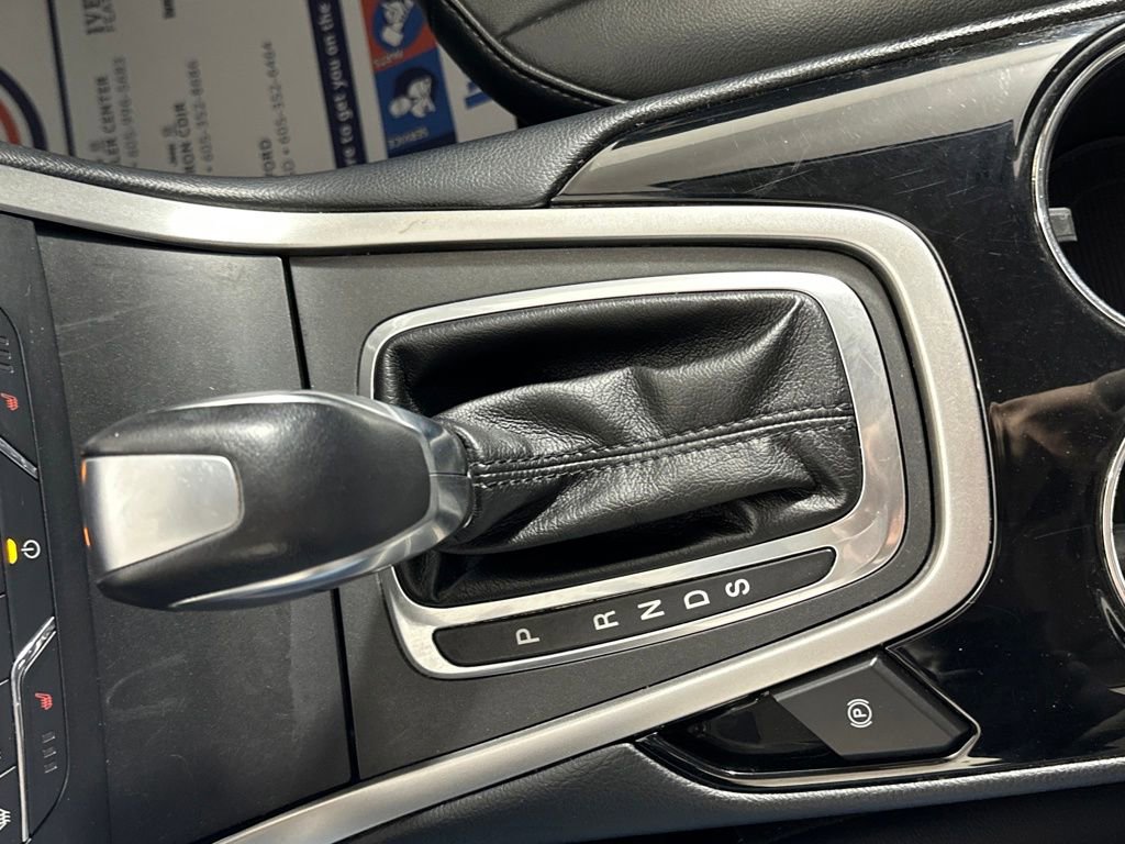 Used 2018 Ford Edge SEL w/ Equipment Group 201A image 24