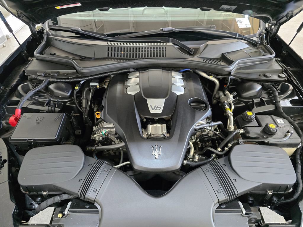 Used 2018 Maserati Ghibli image 29