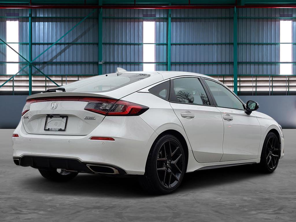 Used 2024 Honda Civic Sport Touring image 5