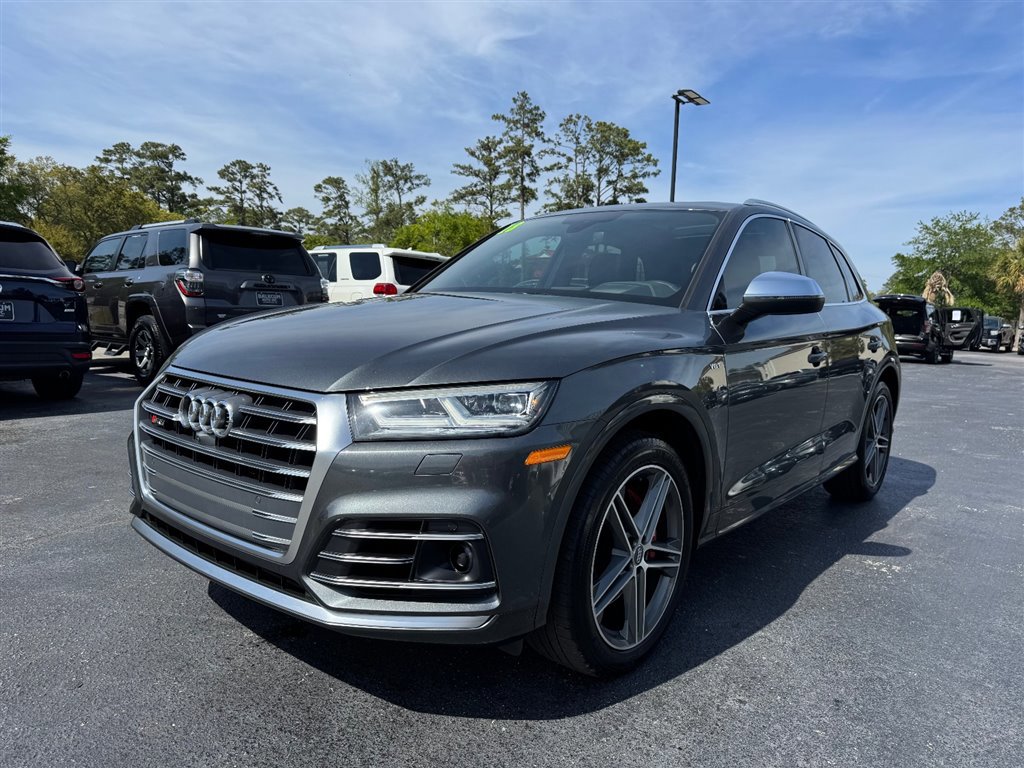 Used 2018 Audi SQ5 Prestige w/ Prestige Package AWD/4WD image 4