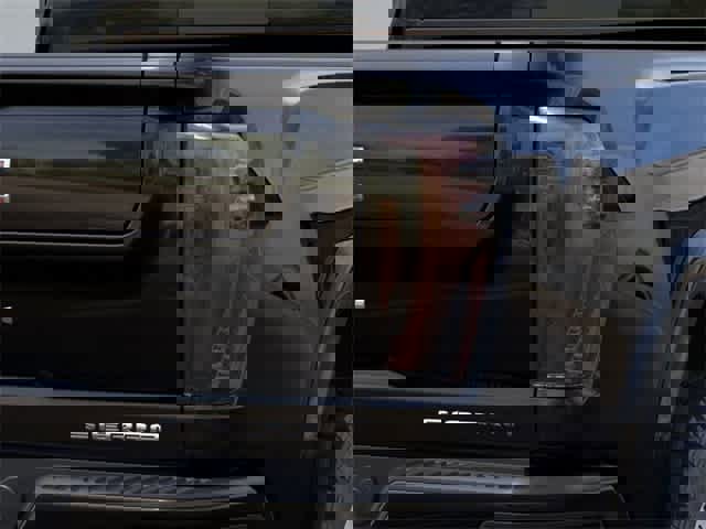 New 2026 GMC Sierra 2500 Denali w/ Denali Reserve Package image 11