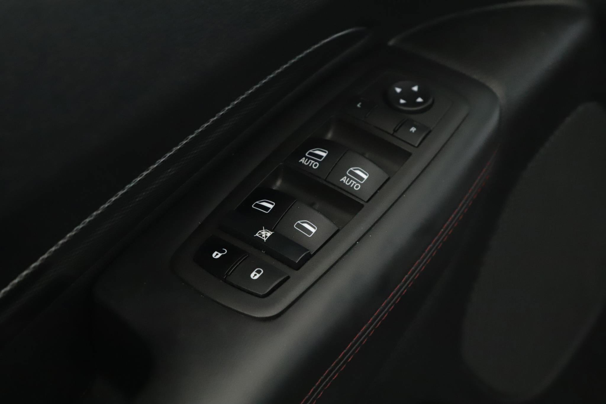 Used 2022 Dodge Durango R/T w/ Blacktop Package image 9