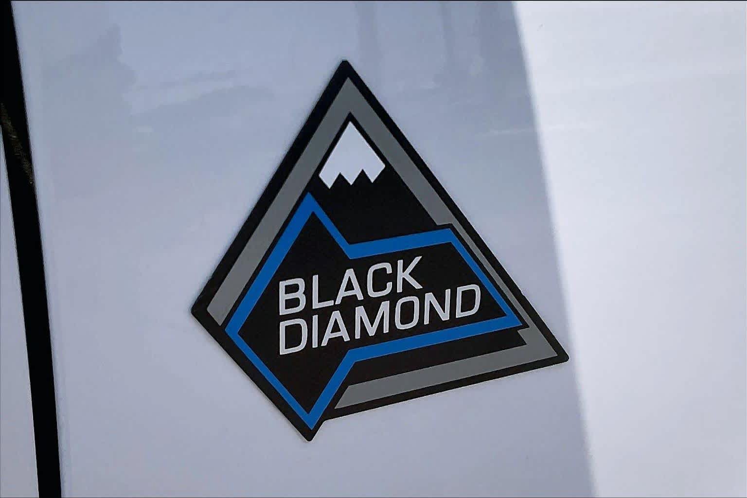 Used 2024 Ford Bronco Black Diamond AWD/4WD image 9