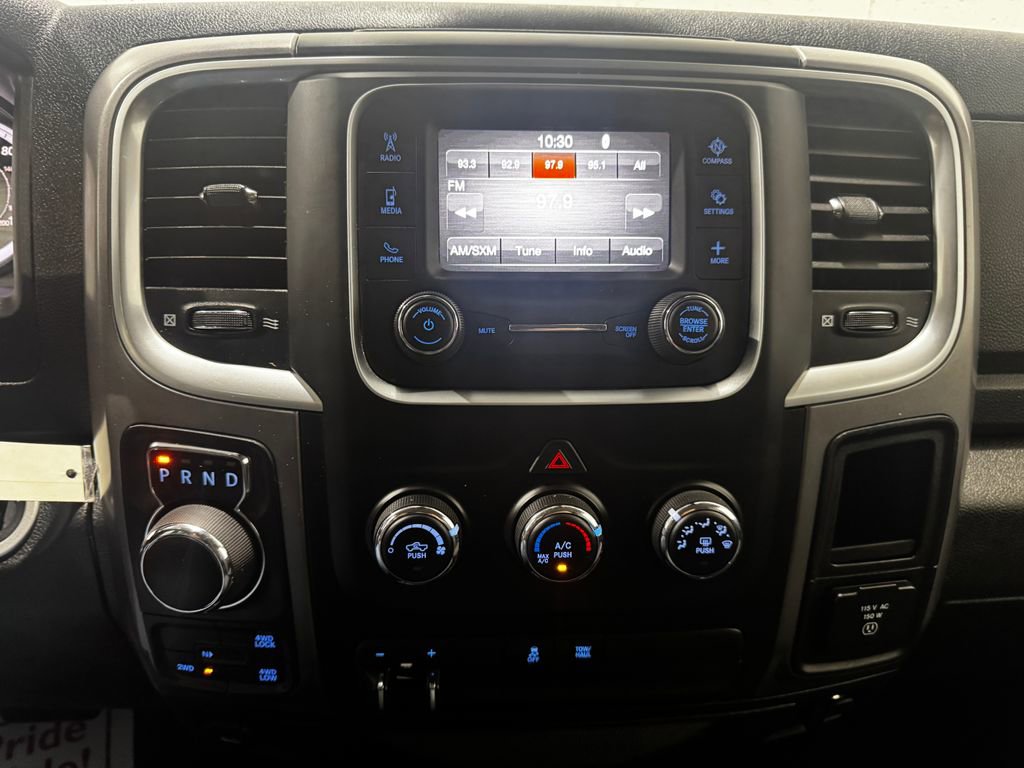 Used 2022 RAM 1500 Classic SLT image 13