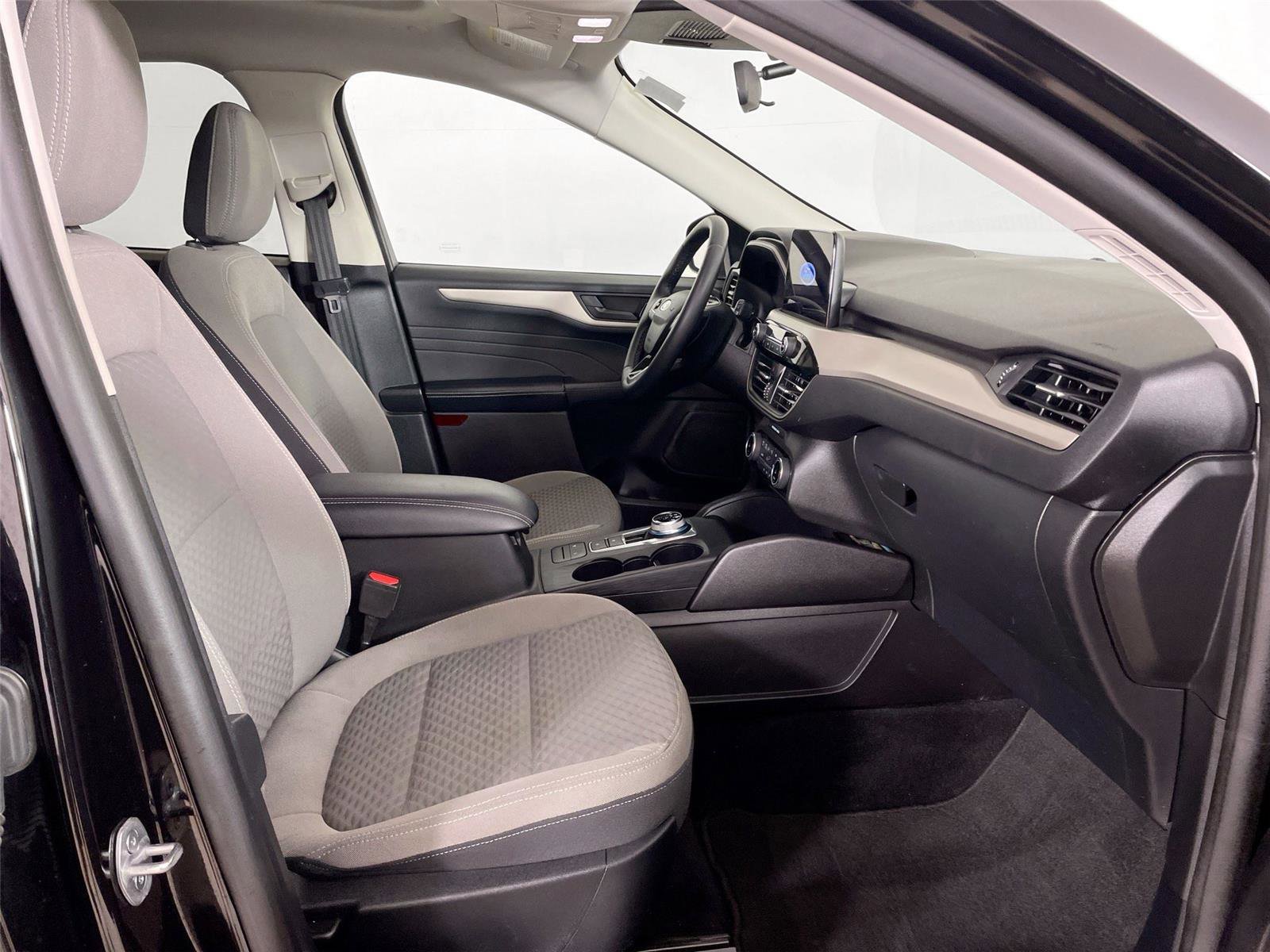 Used 2022 Ford Escape SE w/ SE Sport Appearance Package AWD/4WD image 27