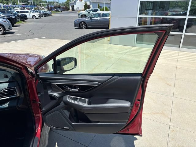 Used 2022 Subaru Outback Limited XT AWD/4WD image 35