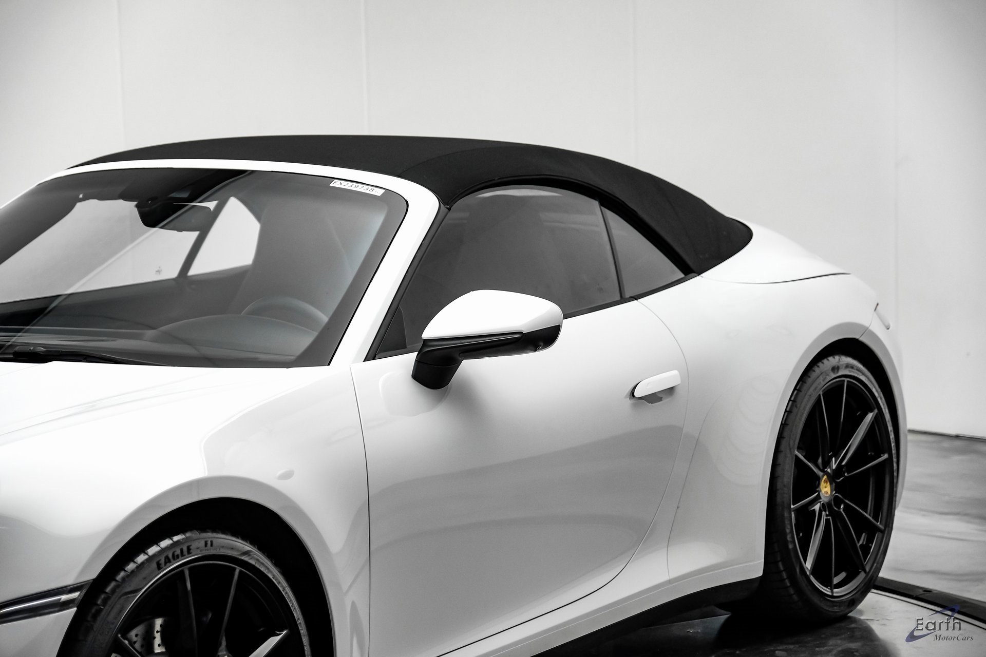 Used 2021 Porsche 911 Carrera 4 image 30