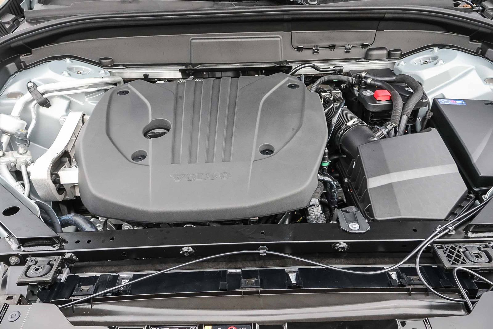 New 2026 Volvo XC60 B5 Ultra w/ Protection Package Premier image 38