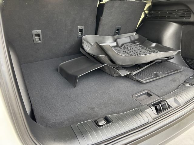 Used 2021 Ford Escape Titanium w/ Titanium Premium Package FWD image 23