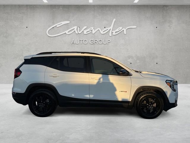 Used 2022 GMC Terrain AT4 w/ Infotainment Package II AWD/4WD image 17