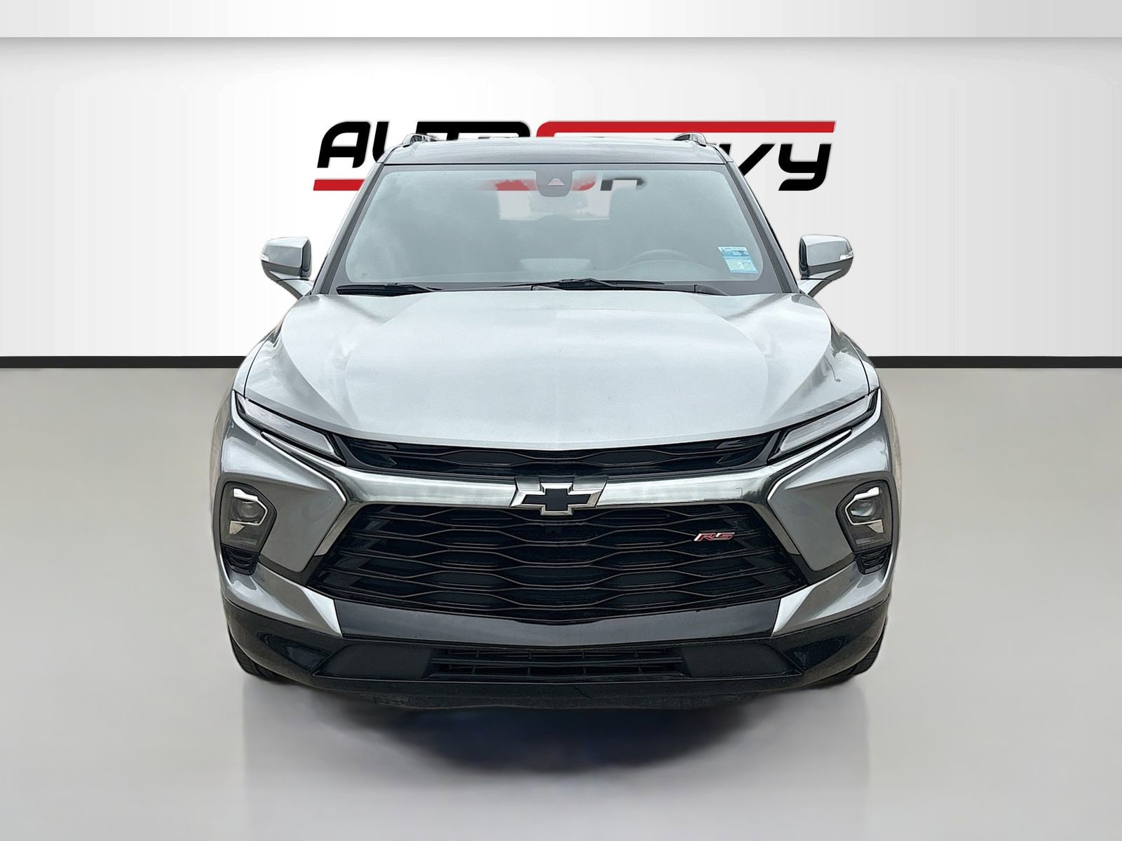 Used 2024 Chevrolet Blazer RS w/ Enhanced Convenience Package FWD image 2