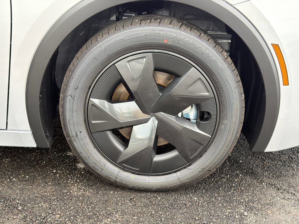 New 2026 Toyota Prius Plug-In Hybrid FWD image 12