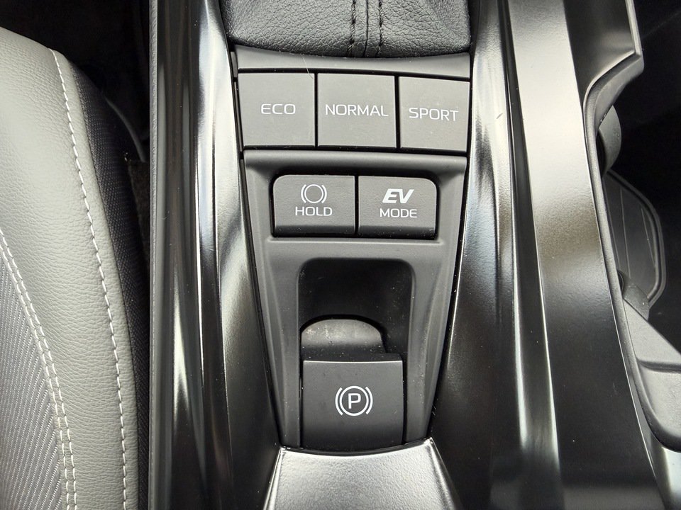 Used 2026 Toyota Camry SE w/ Multimedia Upgrade Package AWD/4WD image 21