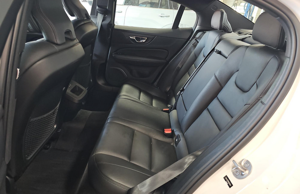 Used 2023 Volvo S60 B5 Plus w/ Climate Package AWD/4WD image 14