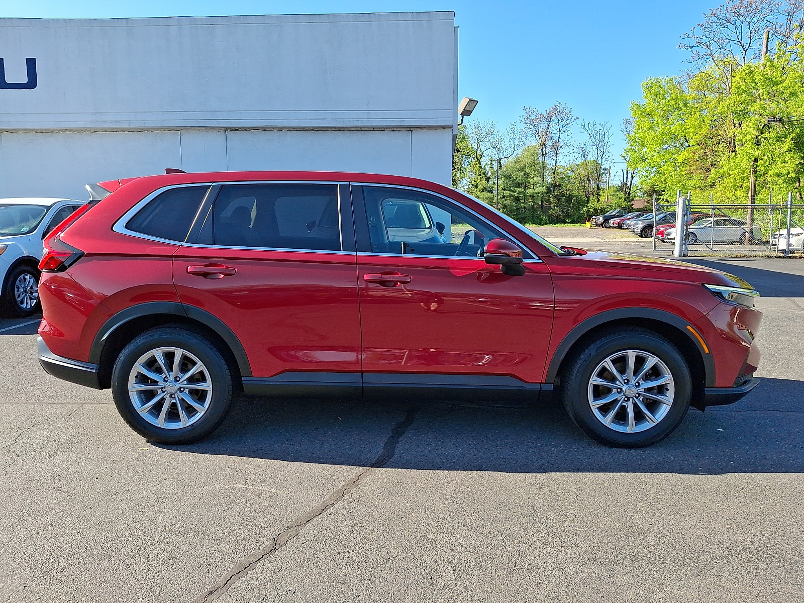 Used 2023 Honda CR-V EX image 7