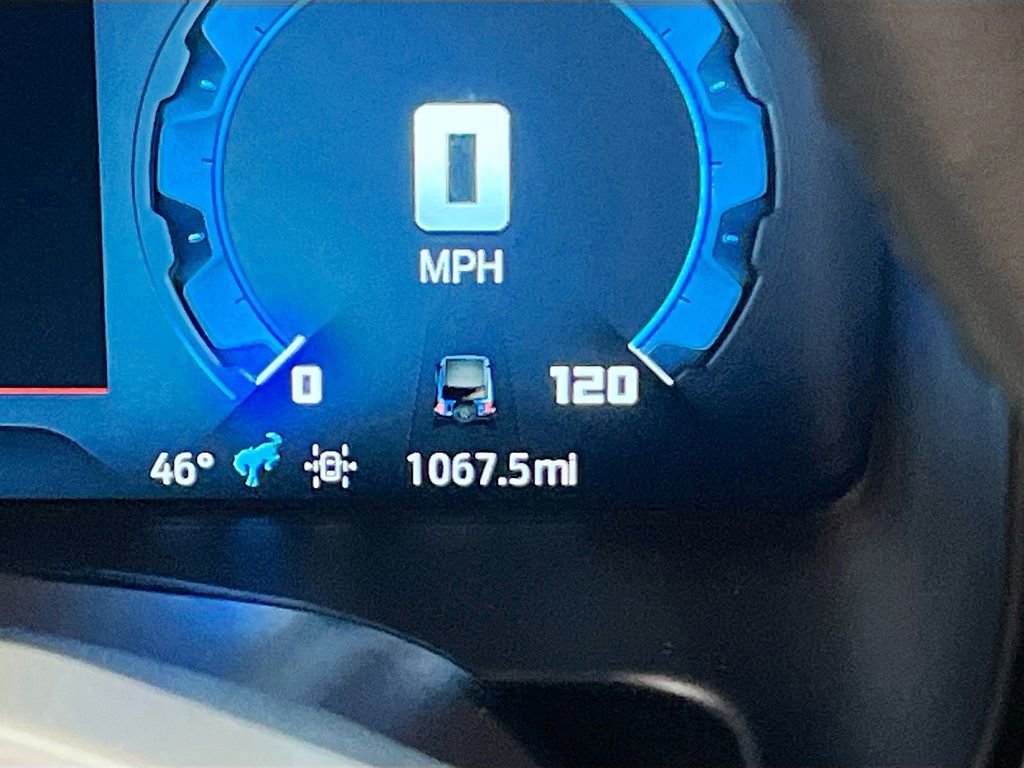 Used 2025 Ford Bronco Badlands image 12