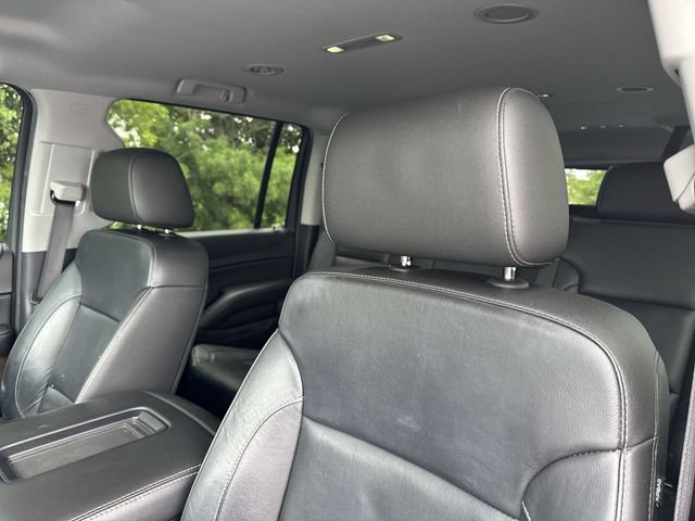 Used 2019 Chevrolet Suburban LT RWD image 11