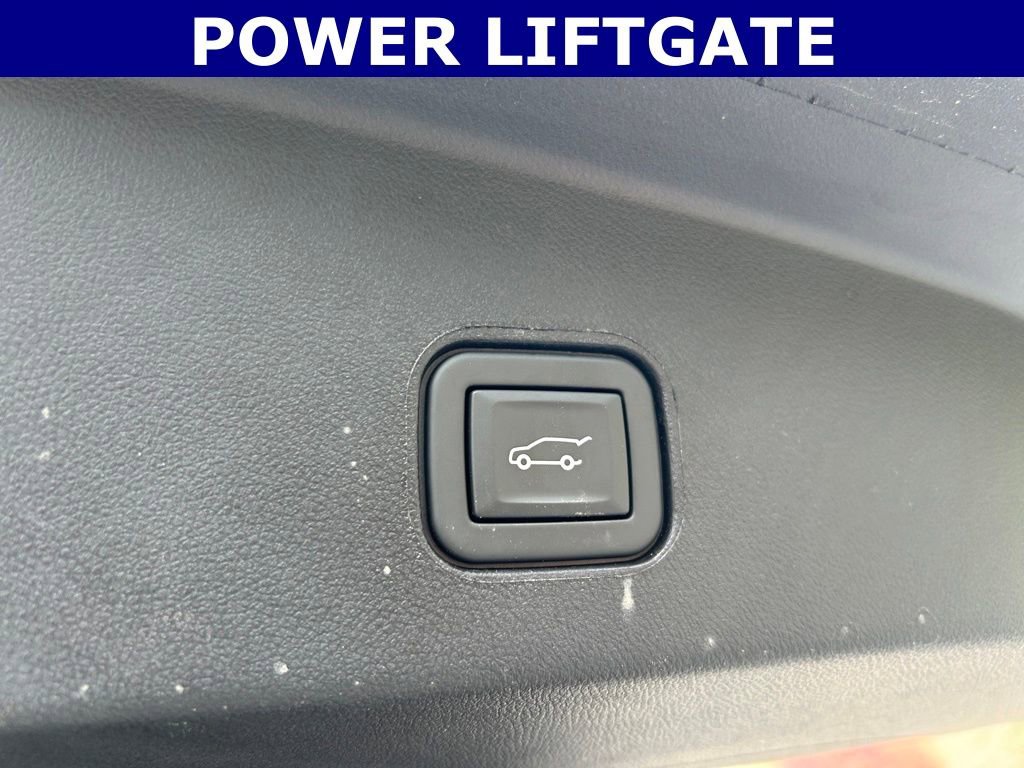 Used 2024 Cadillac Lyriq Luxury w/ LPO, Floor Liner Package image 16