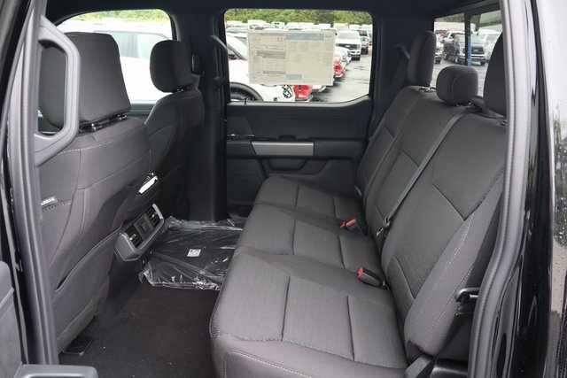 New 2025 Ford F150 XLT w/ Equipment Group 302A MID image 14