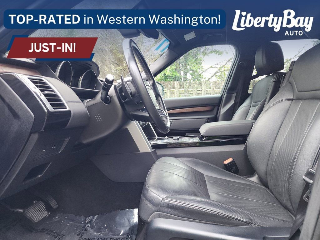 Used 2017 Land Rover Discovery HSE image 10