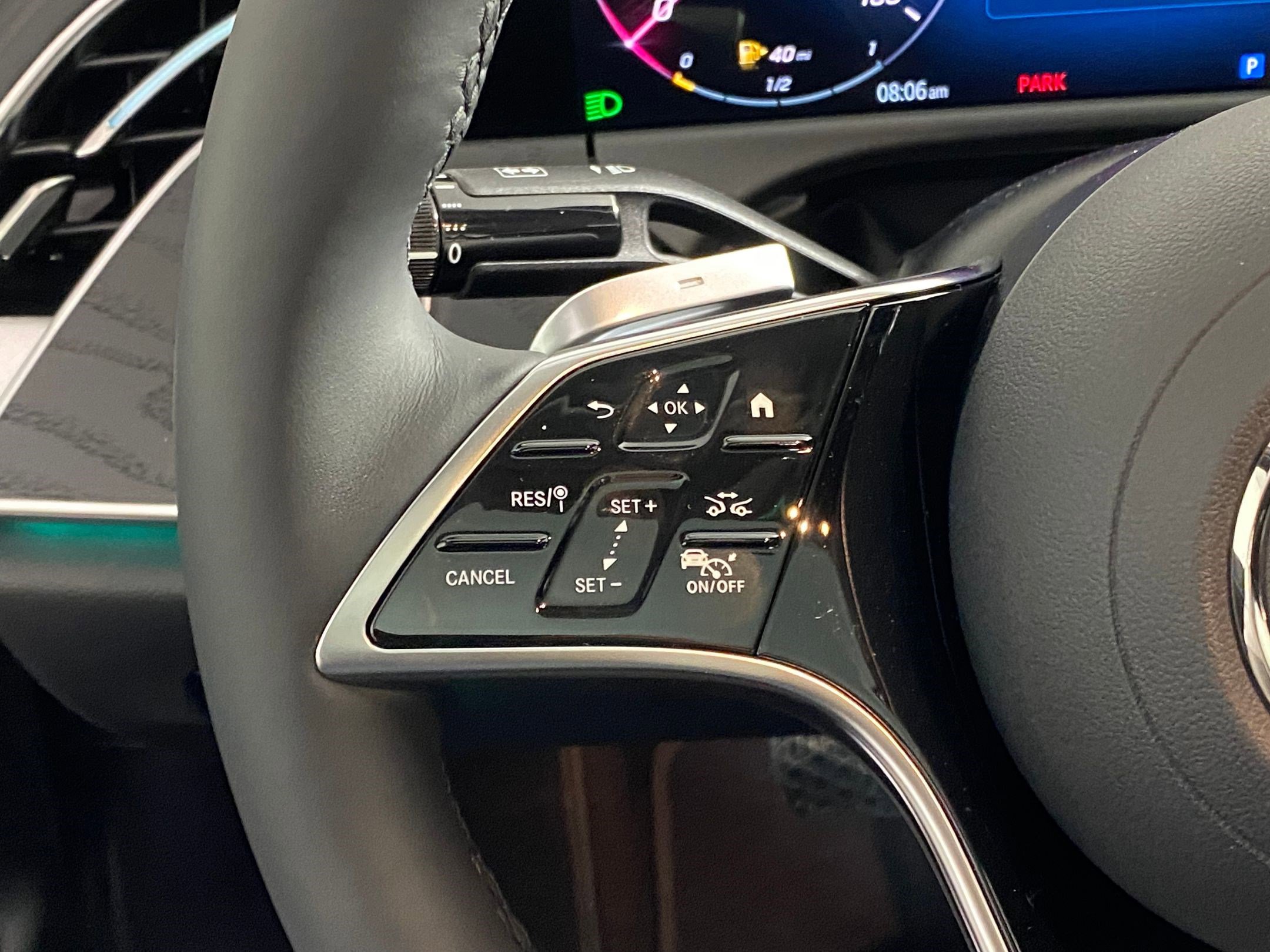 New 2026 Mercedes-Benz E 350 4MATIC Sedan image 18