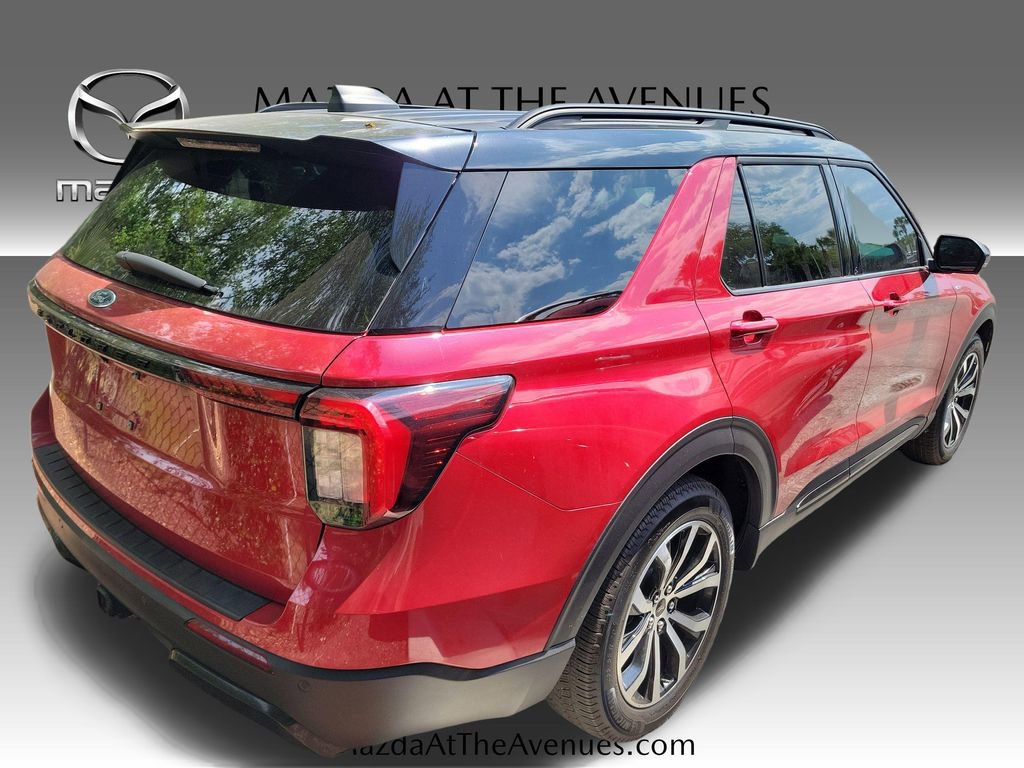 Used 2025 Ford Explorer ST-Line w/ Premium Package RWD image 16