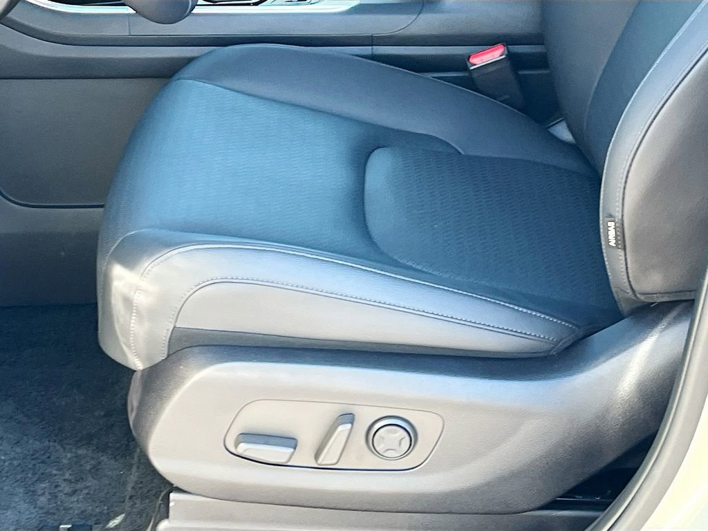 Certified 2026 Kia Carnival SX Prestige image 11