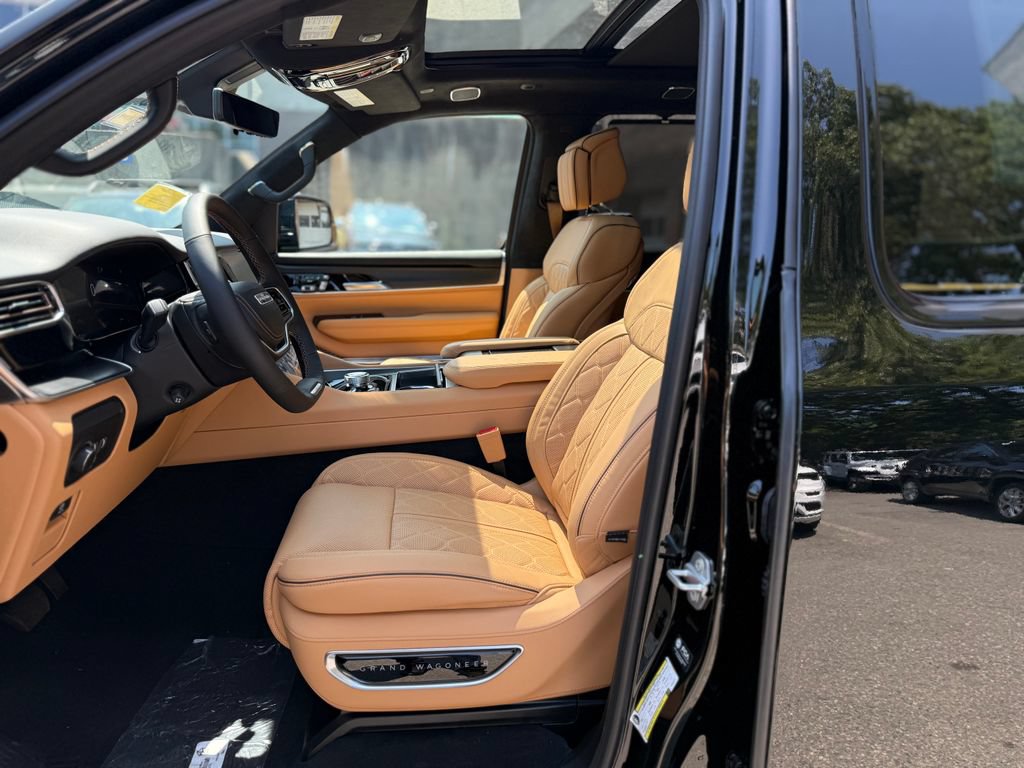 New 2026 Jeep Grand Wagoneer Summit AWD/4WD image 19