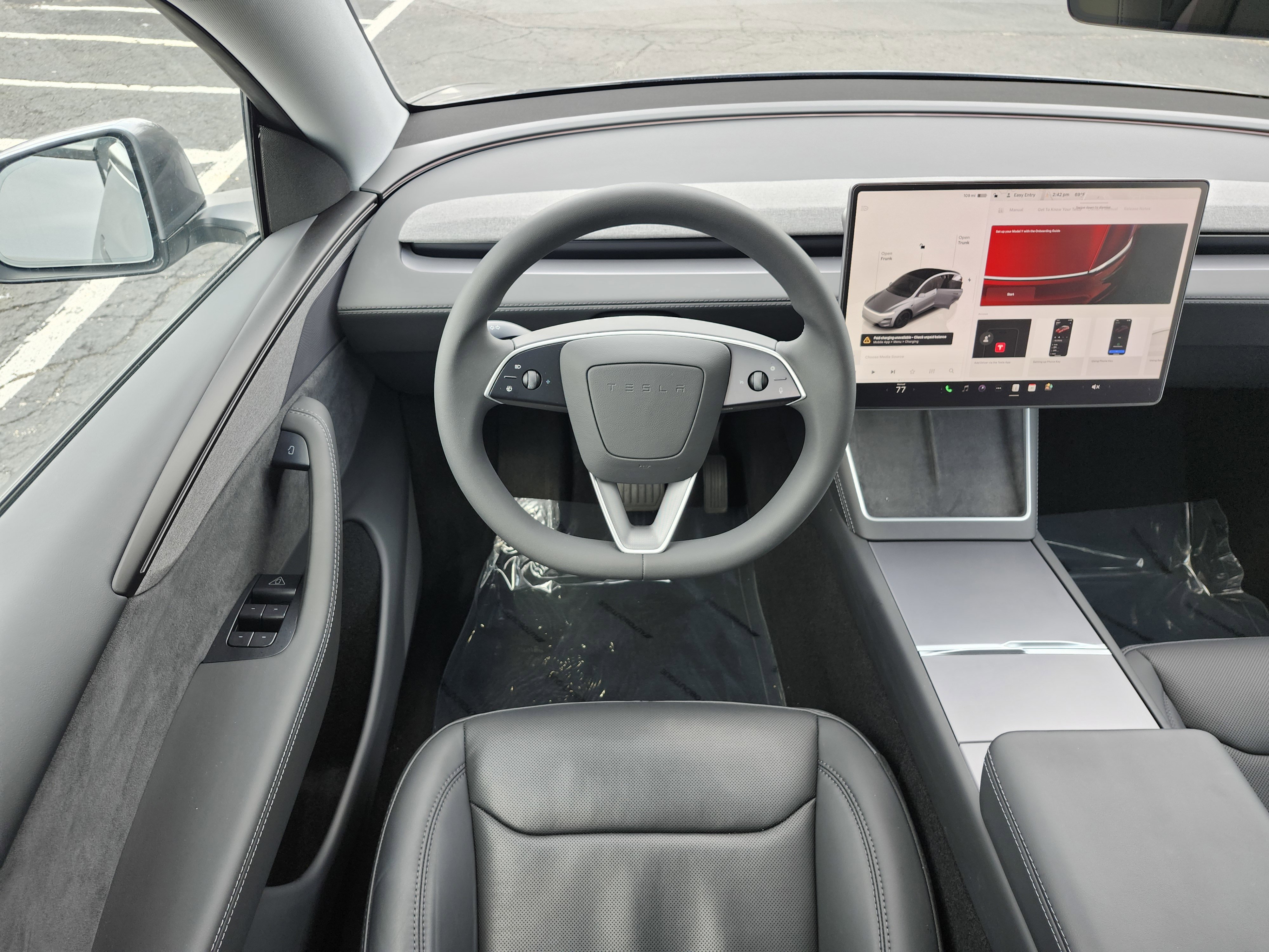 Used 2026 Tesla Model Y AWD image 27
