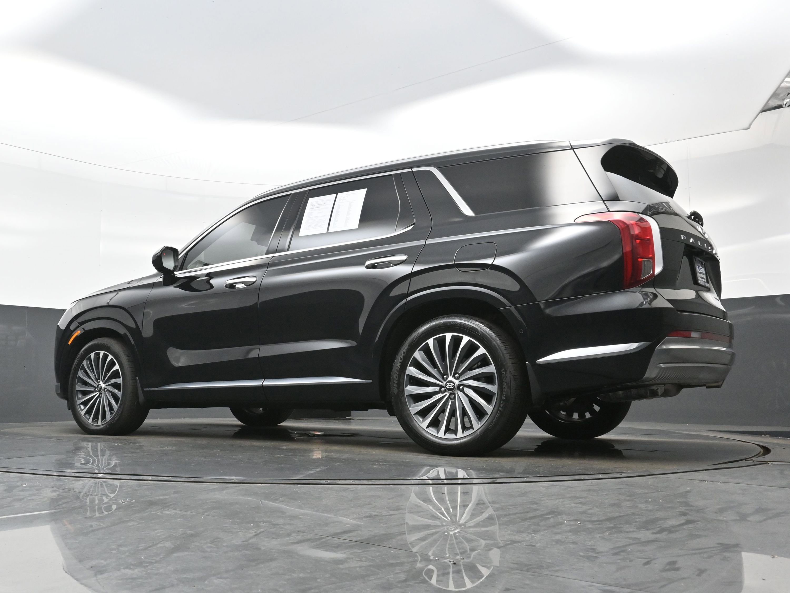 Used 2024 Hyundai Palisade Calligraphy AWD/4WD image 29
