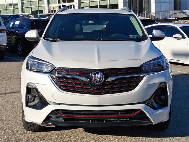 Used 2021 Buick Encore GX Select w/ Sport Touring Package image 2