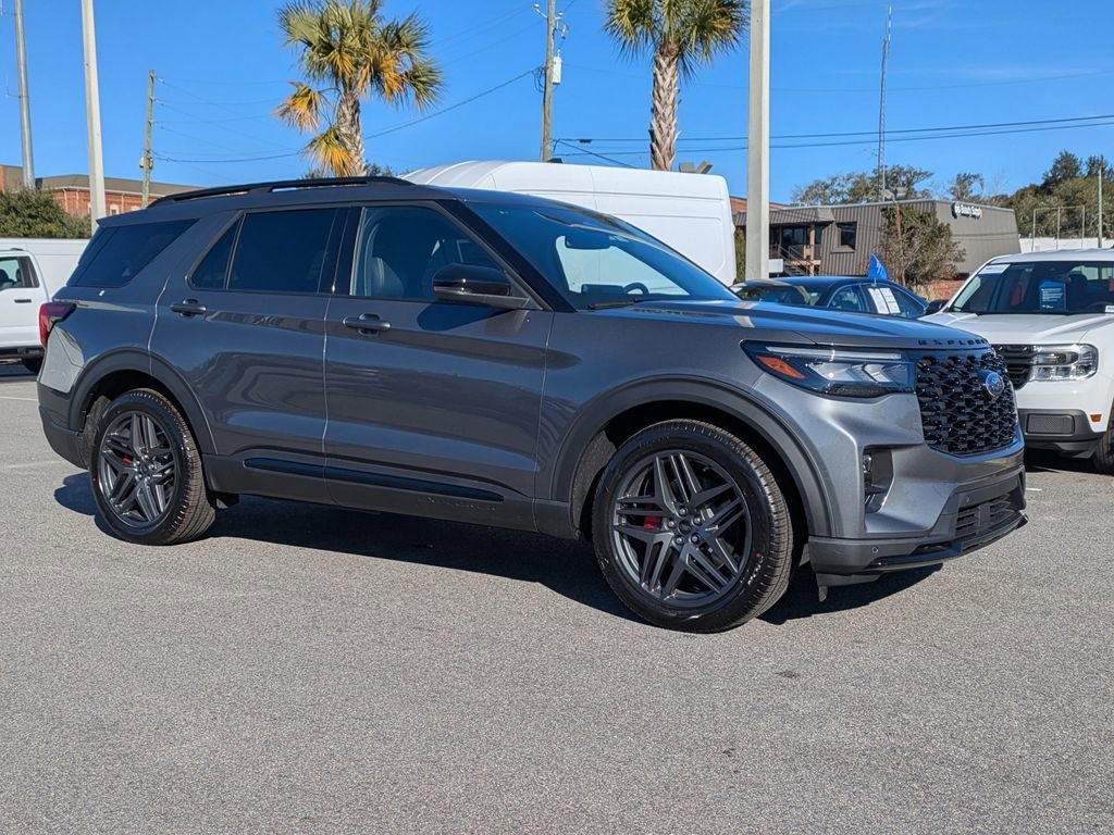 New 2026 Ford Explorer ST image 2