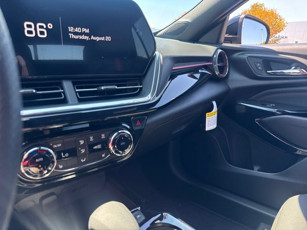 New 2026 Chevrolet Trax RS FWD image 19