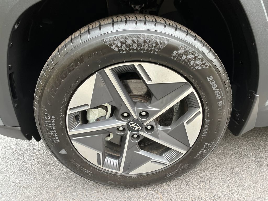 Used 2025 Hyundai Tucson SEL AWD/4WD image 23