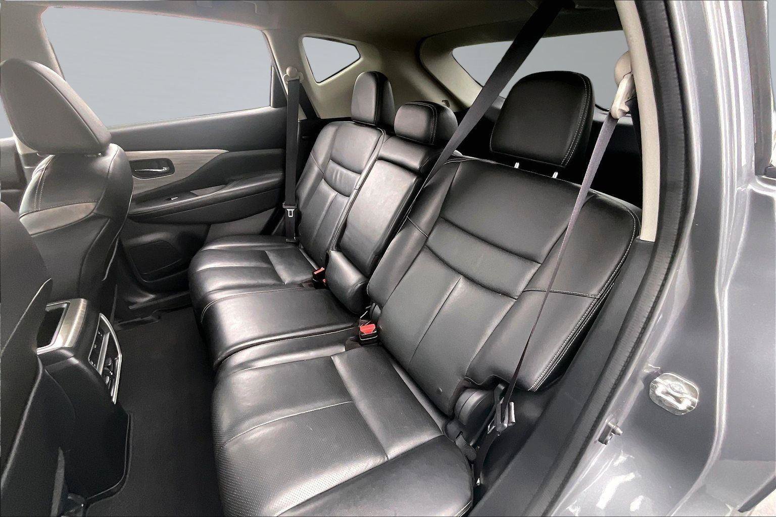 Used 2018 Nissan Murano SL w/ Midnight Edition Package FWD image 27