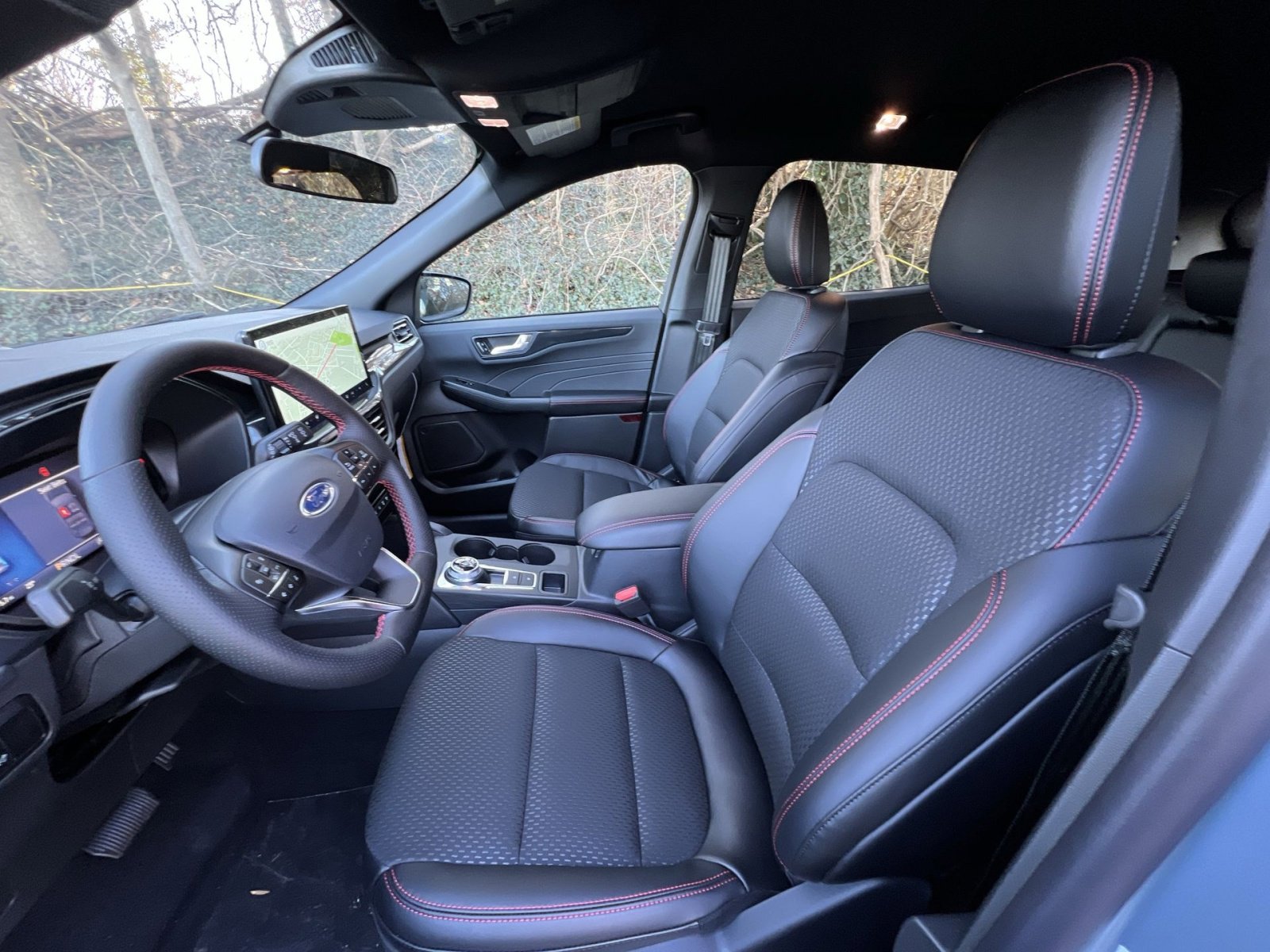 New 2026 Ford Escape ST-Line w/ Tech Pack #1 image 13