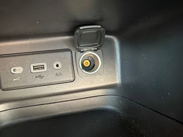 Used 2023 Chevrolet Equinox LS w/ LPO, Cargo Package FWD image 28