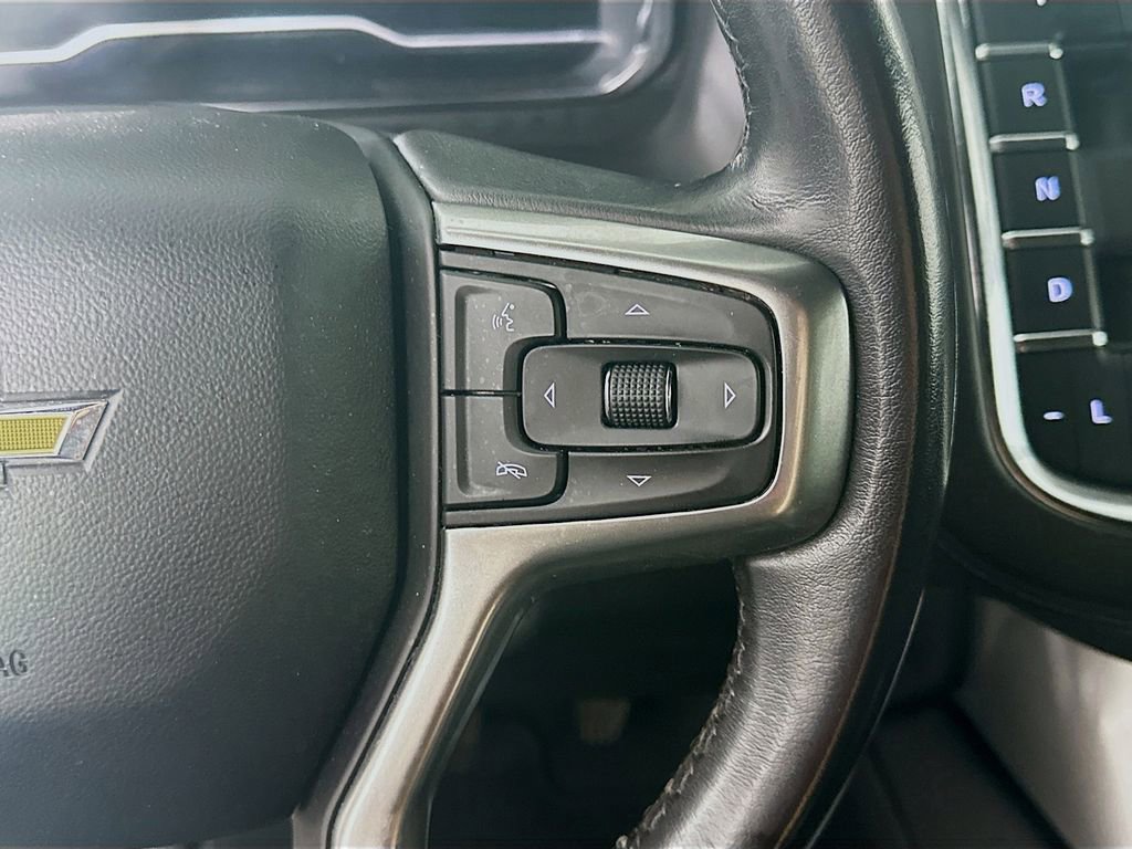 Used 2023 Chevrolet Suburban LT image 27