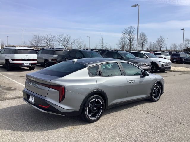 Used 2025 Kia K4 EX image 6