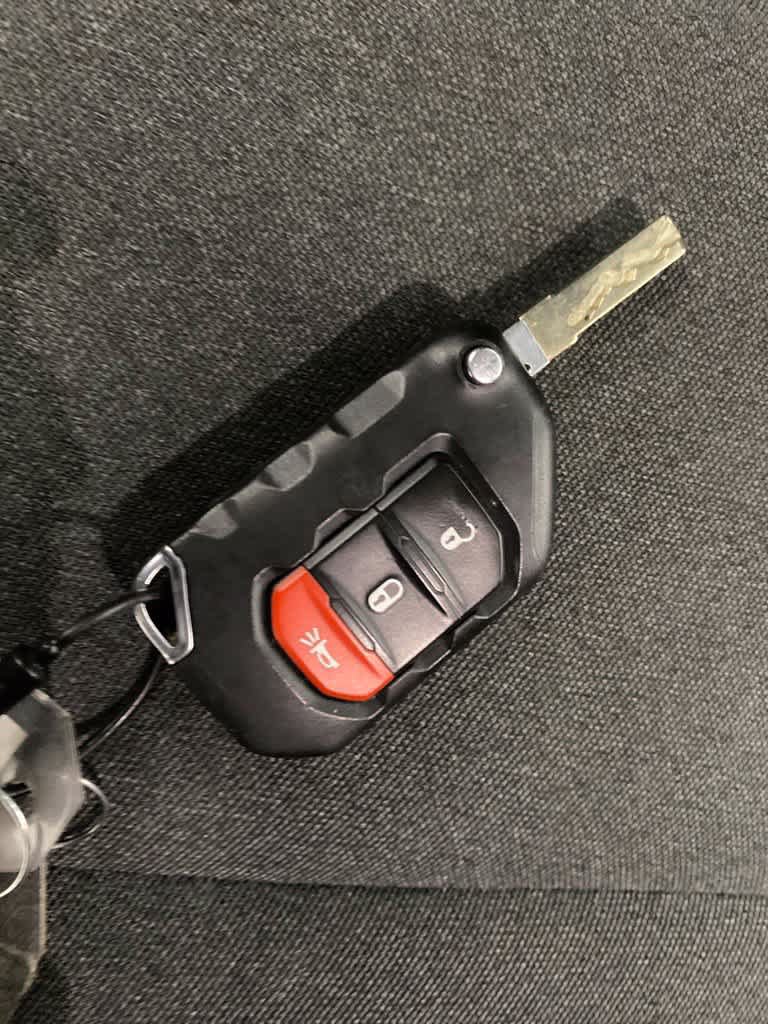 Used 2025 Jeep Wrangler Unlimited Rubicon AWD/4WD image 28